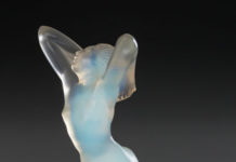 Featured Lot: Rene Lalique, “Vitesse Mascot”