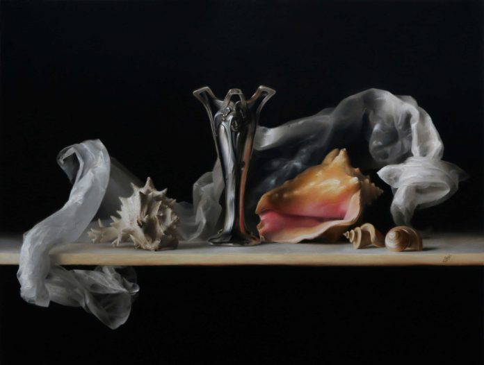 Sadie Valeri paintings - FineArtConnoisseur.com