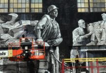 News Story on “28 Blocks” Mural by Garin Baker Wins Emmy 28 Blocks Mural - FineArtConnoisseur.com
