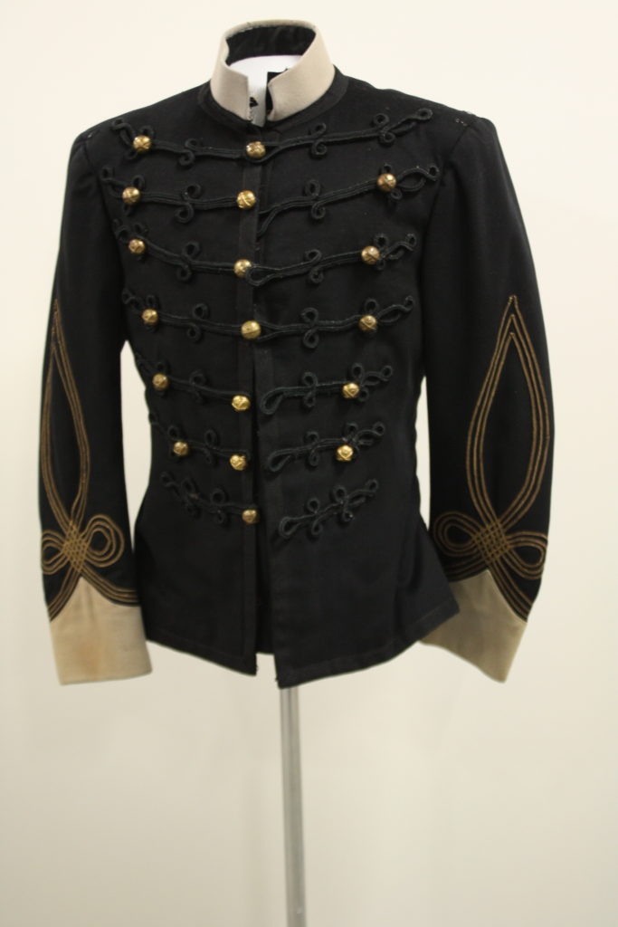 French Army artillery officer's wool dolman style short jacket, 1914