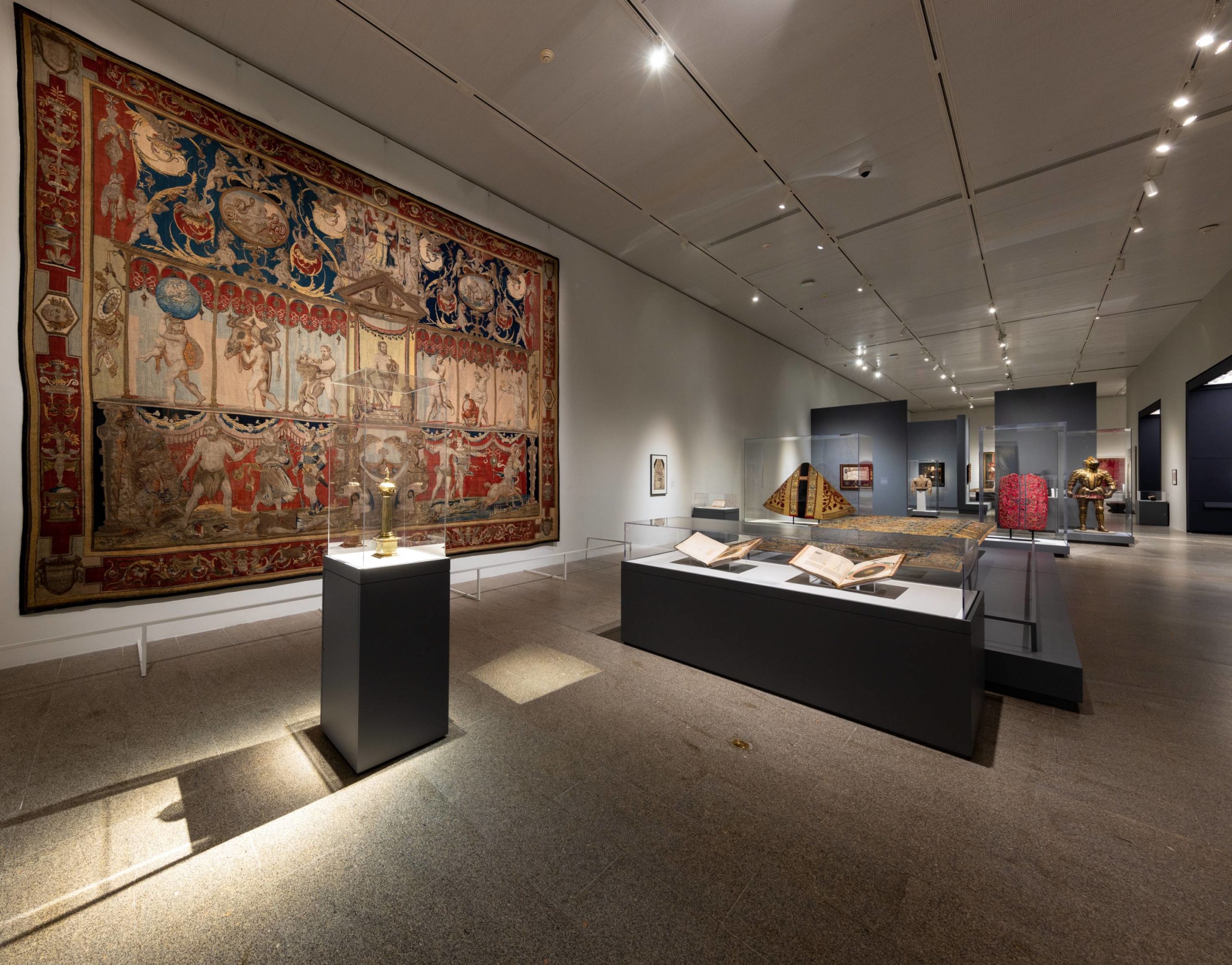 Tudor Dynasty art museum exhibition