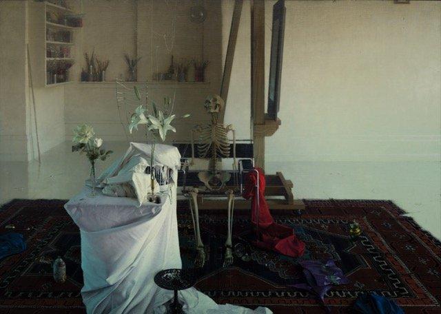 Daniel Sprick, “Sleeping Flowers (Vanitas),” 2002, oil on canvas. Madden Collection at the University of Denver (2016.1.72).